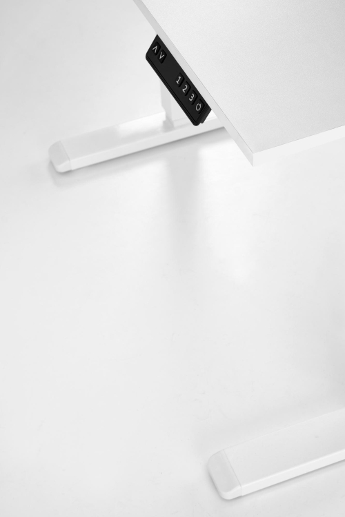 B53  biurko biurko z funkcją regulacji wysokości, biały